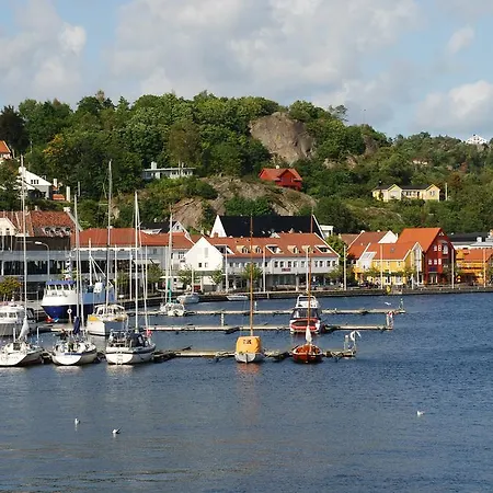 Solborg Sommerpensjonat Hotel Mandal