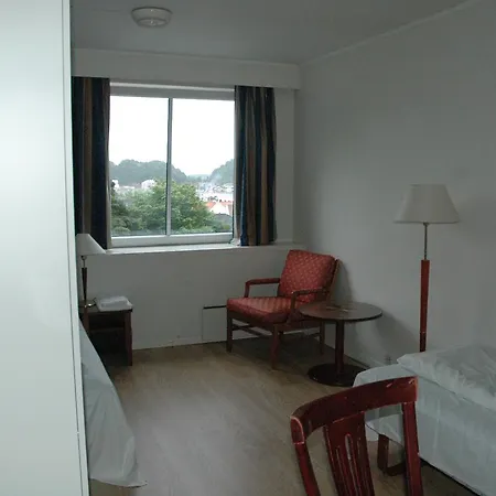 Solborg Sommerpensjonat Hotel Mandal